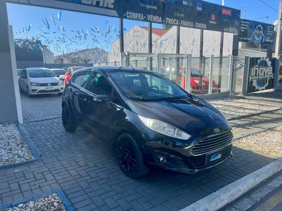 FORD FIESTA 1.6 TITANIUM HATCH 16V FLEX 4P POWERSHIFT FORD FIESTA 1.6 TITANIUM HATCH 16V FLEX 4P POWERSHIFT